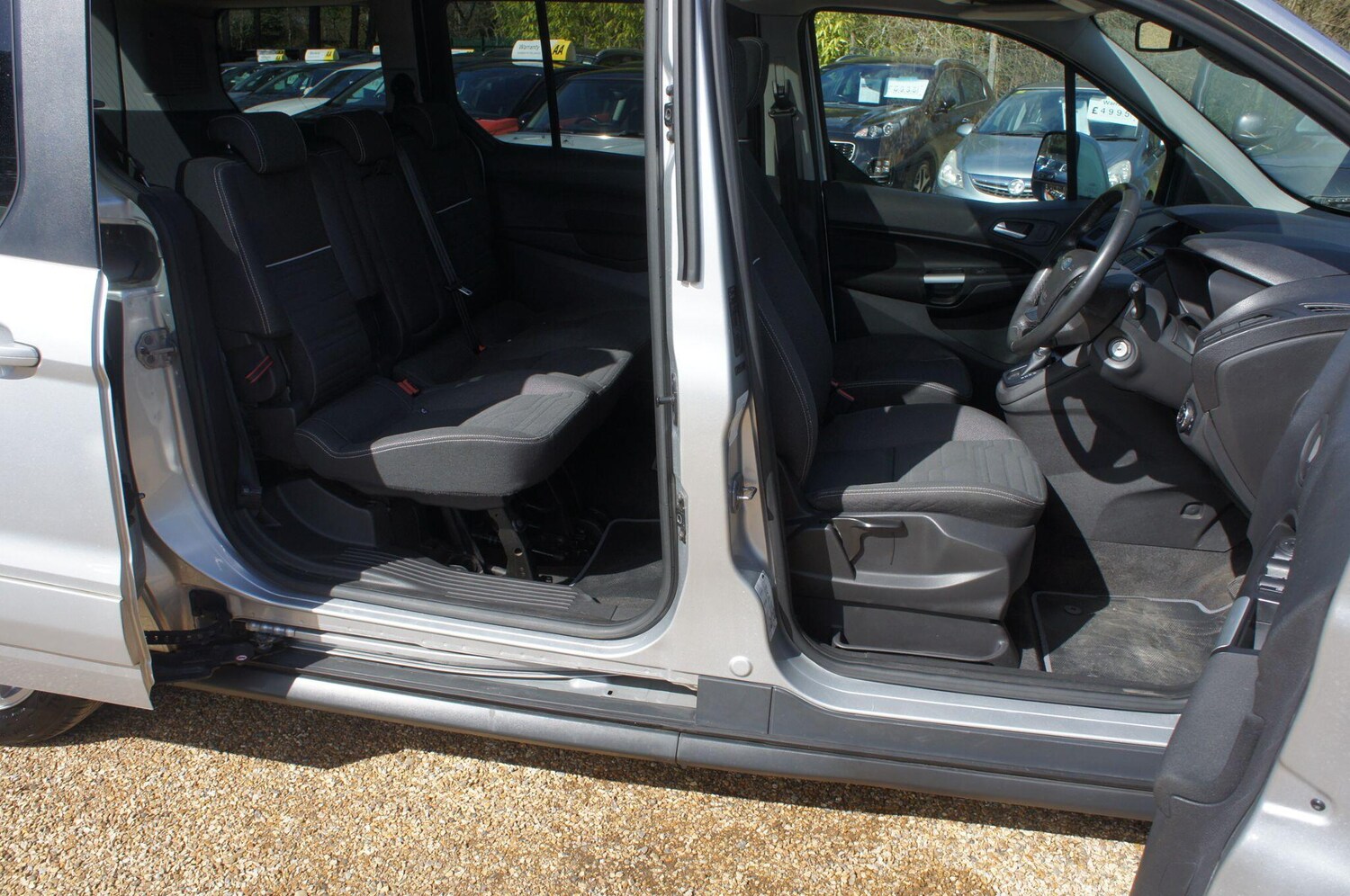 Used Ford Grand Tourneo Connect 2015 for sale - 78099911: Photo 10