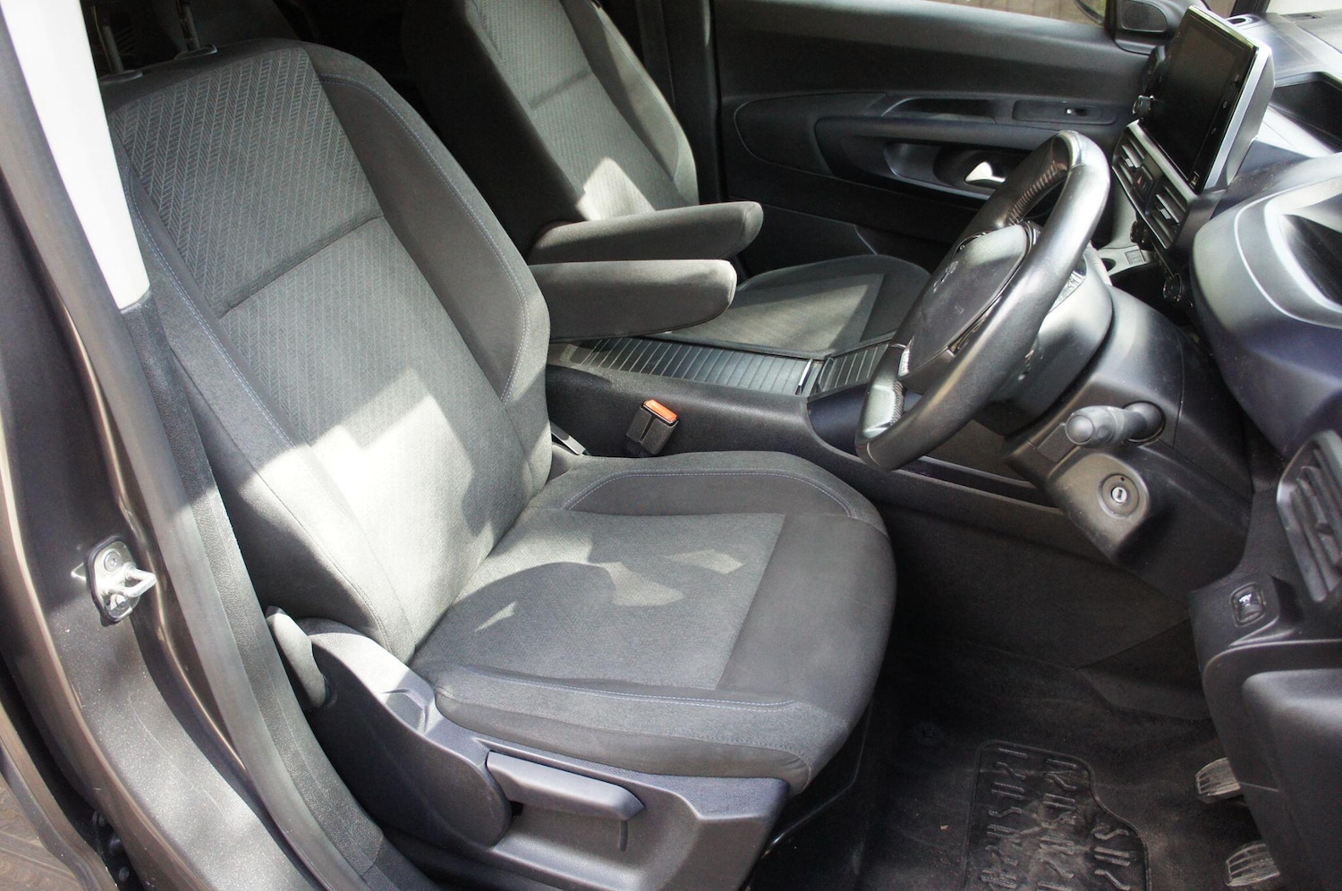 Used Peugeot Rifter 2020 for sale - 78048115: Photo 12