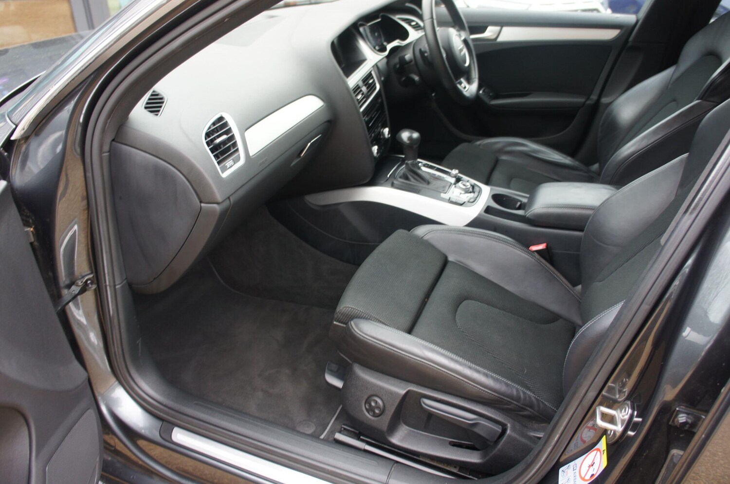 Used Audi A4 Avant for sale - 77683893: Photo 11