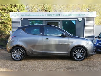 Used Chrysler Ypsilon 2012 for sale - 79698316: Photo
