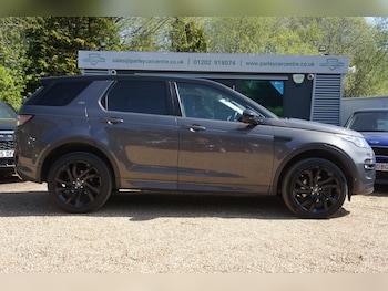 Used Land Rover Discovery Sport 2016 for sale - 78348372: Photo