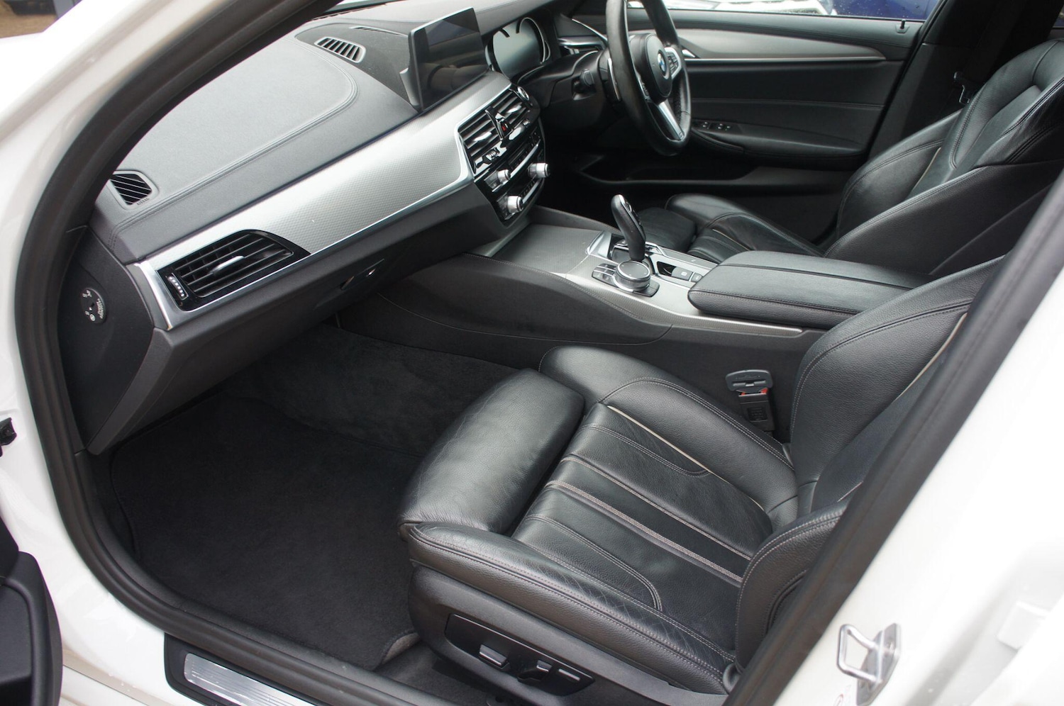 Used BMW 5 Series 2018 for sale - 77759440: Photo 10