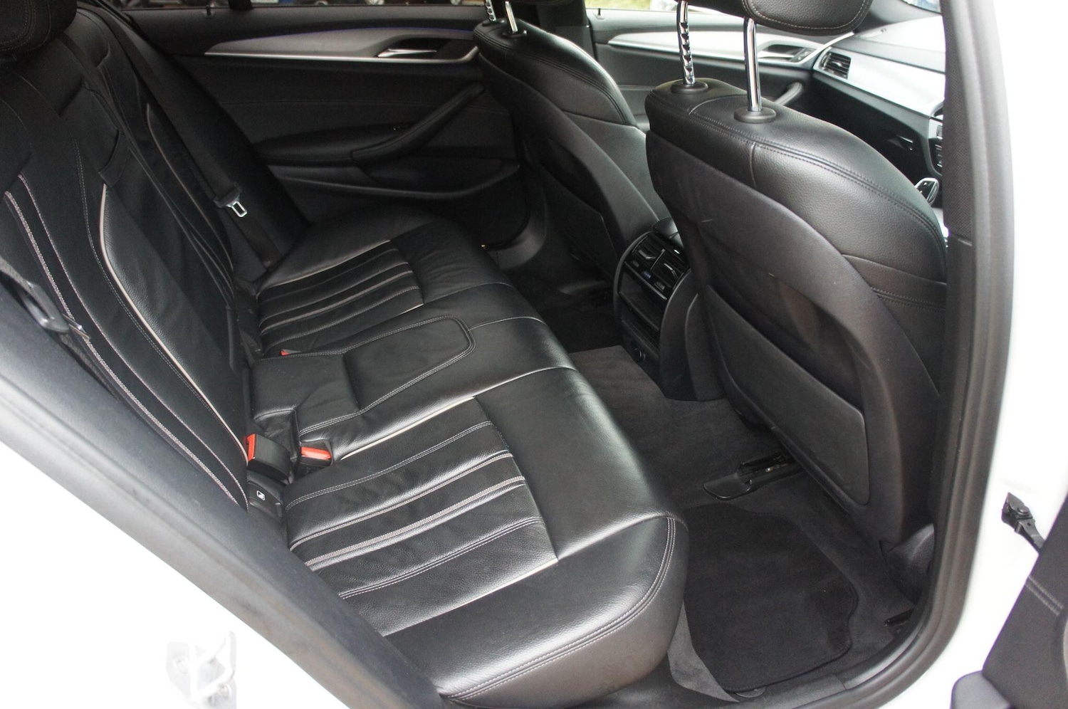 Used BMW 5 Series 2018 for sale - 77759440: Photo 11