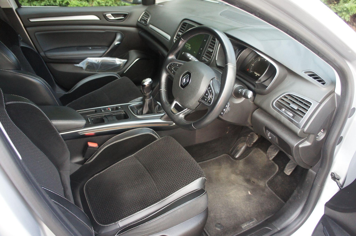 Used Renault Megane 2017 for sale - 77759437: Photo 9