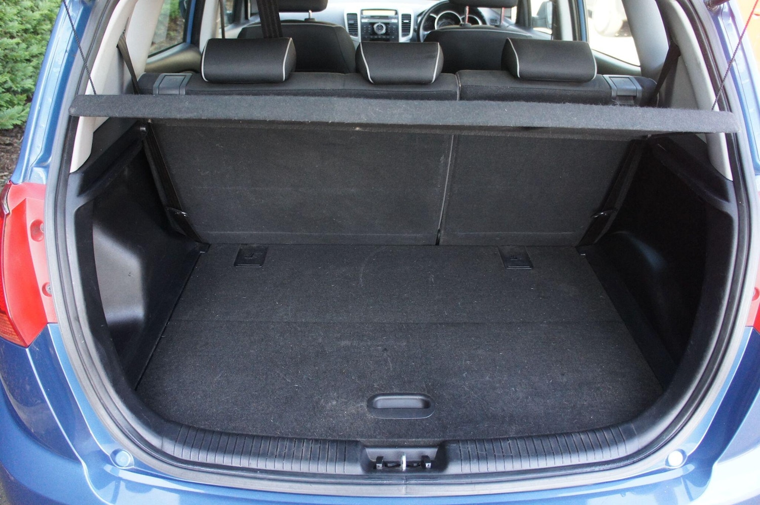 Used Kia Venga 2012 for sale - 77759447: Photo 11