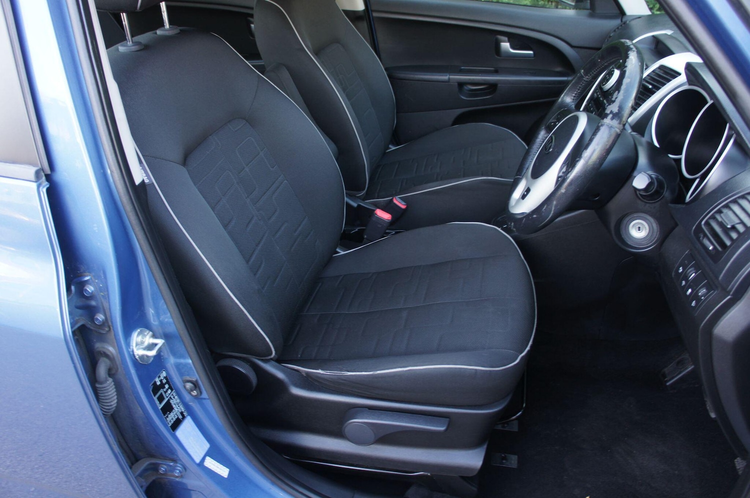 Used Kia Venga 2012 for sale - 77759447: Photo 8