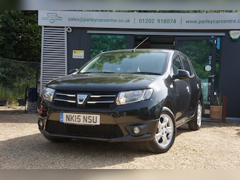 Used Dacia Sandero 2015 for sale - 78989217: Photo