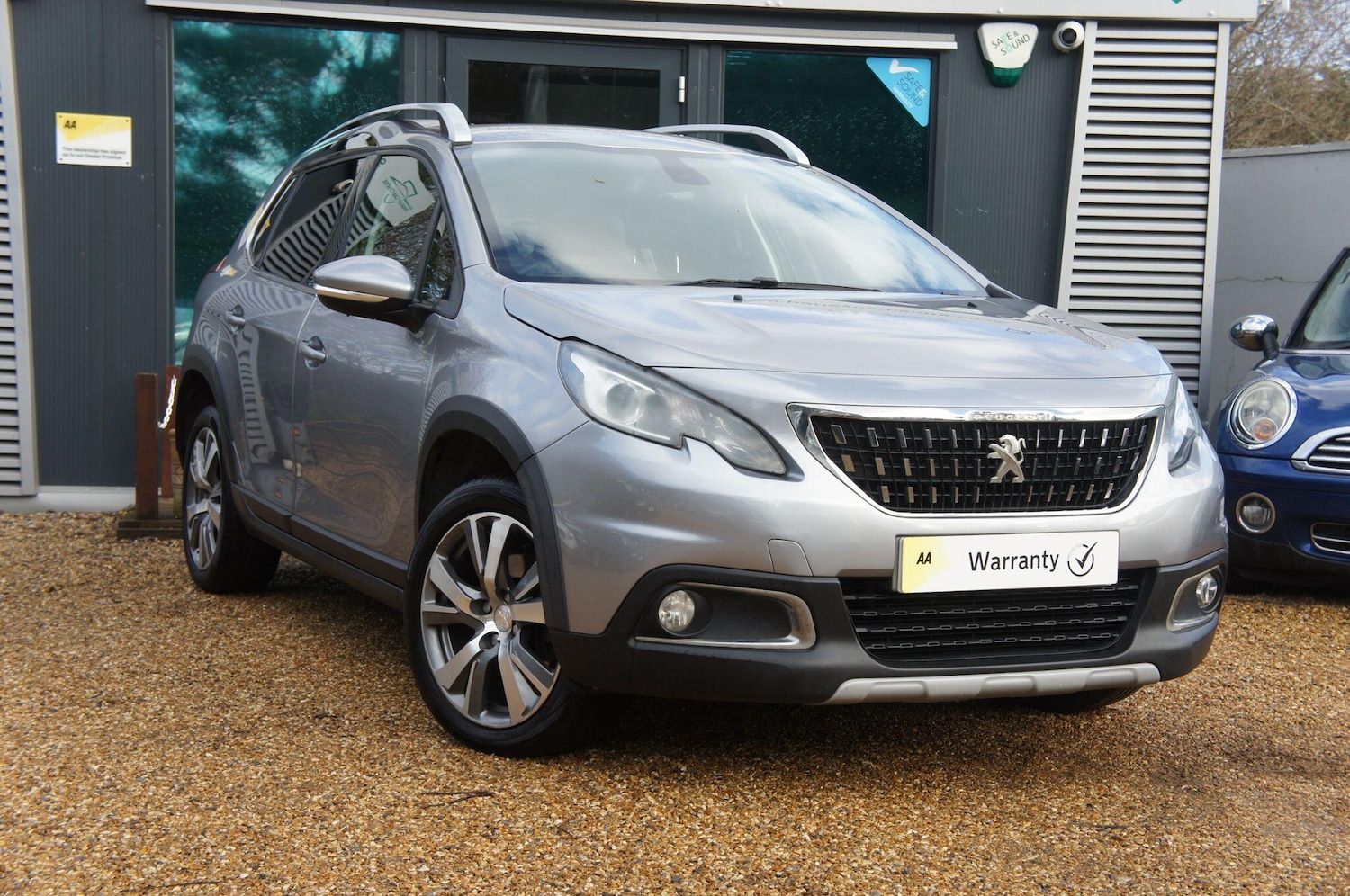 Used Peugeot 2008 for sale - 77683576: Photo 2