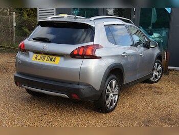 Used Peugeot 2008 2019 for sale - 77683576: Photo