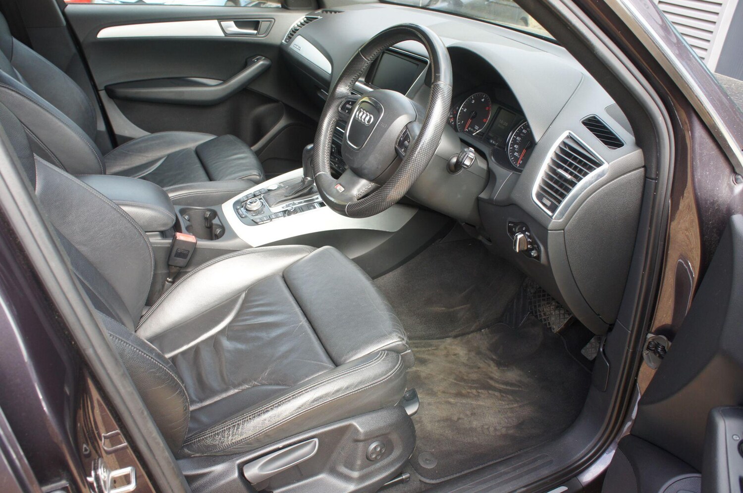 Used Audi Q5 2009 for sale - 77759442: Photo 9