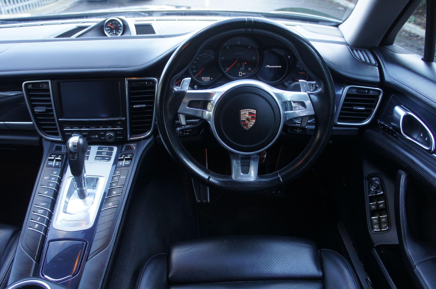 Used Porsche Panamera 2015 for sale - 77759449: Photo 11