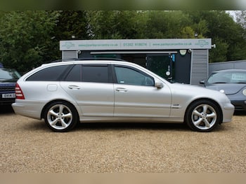 Used Mercedes-Benz C Class 2006 for sale - 79847968: Photo