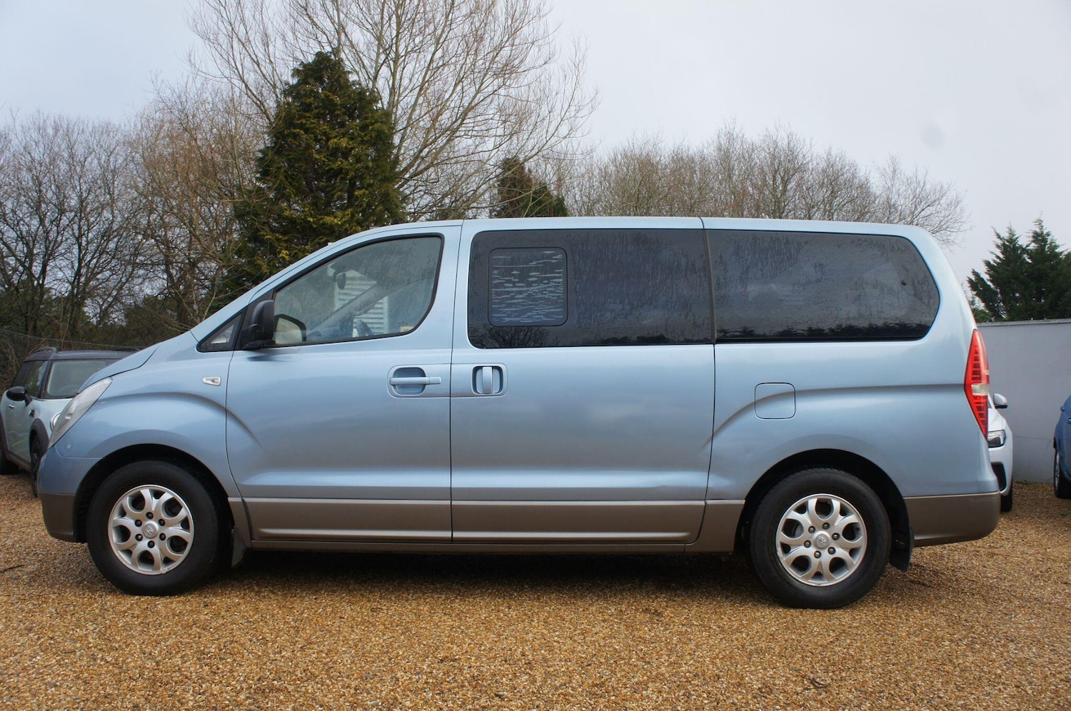 Used Hyundai i800 2011 for sale - 77685228: Photo 3