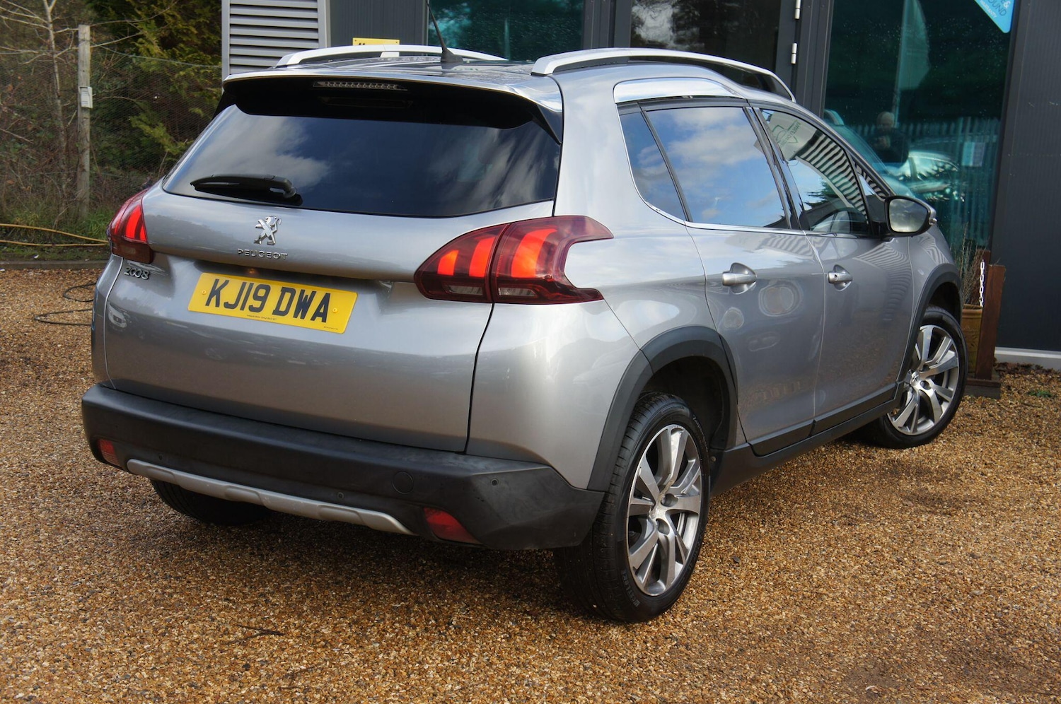 Used Peugeot 2008 2019 for sale - 77759450: Photo 4