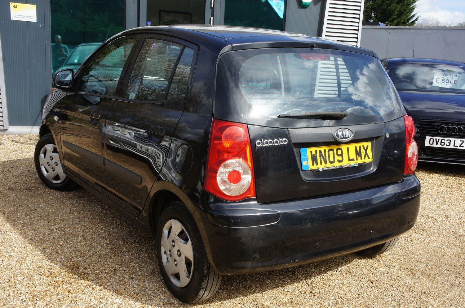 Used Kia Picanto 2009 for sale - 78100615: Photo 5