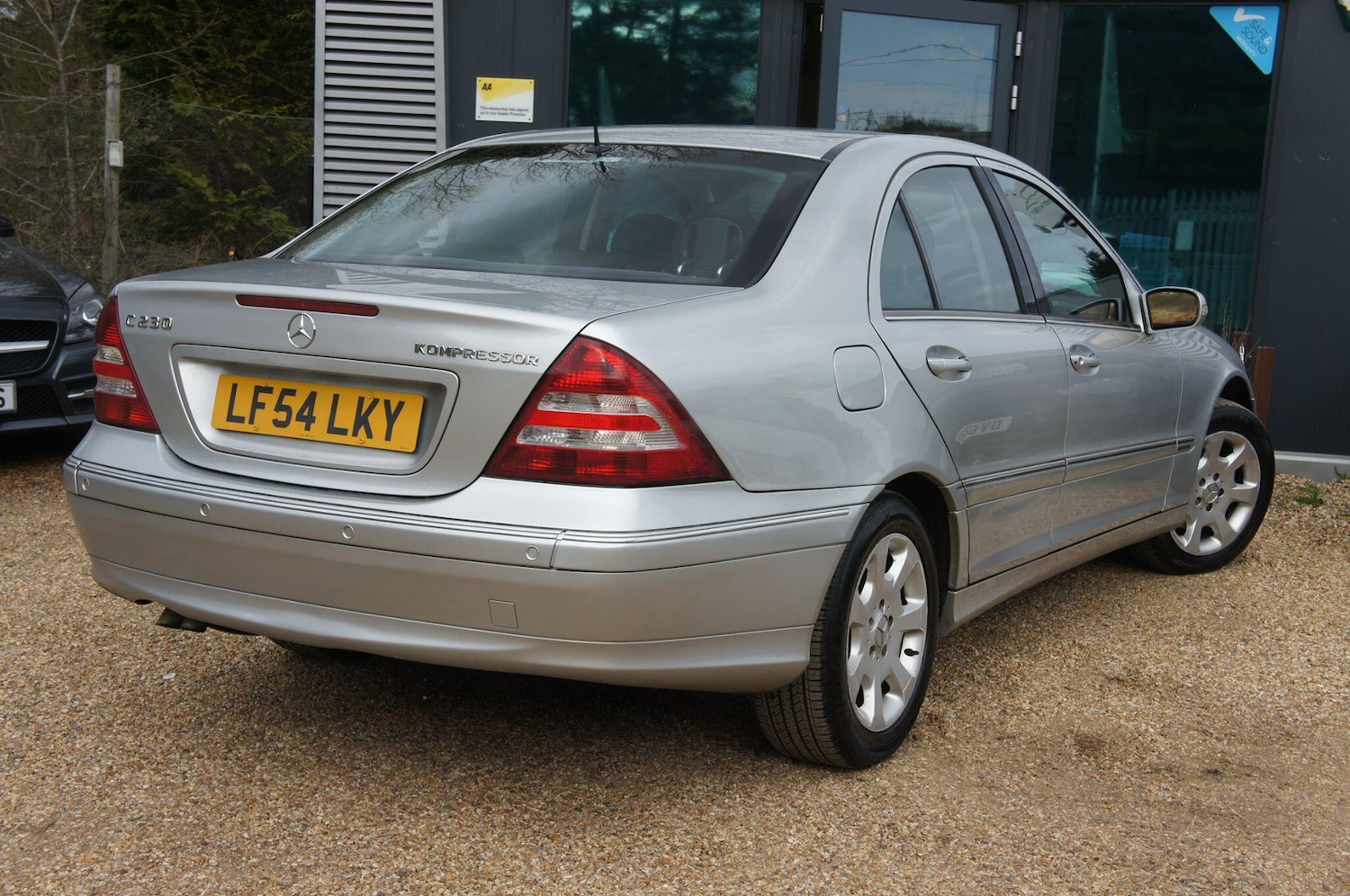 Used Mercedes-Benz C Class 2004 for sale - 78048094: Photo 4