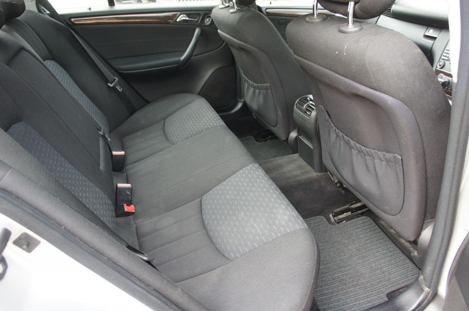 Used Mercedes-Benz C Class 2004 for sale - 78048094: Photo 9