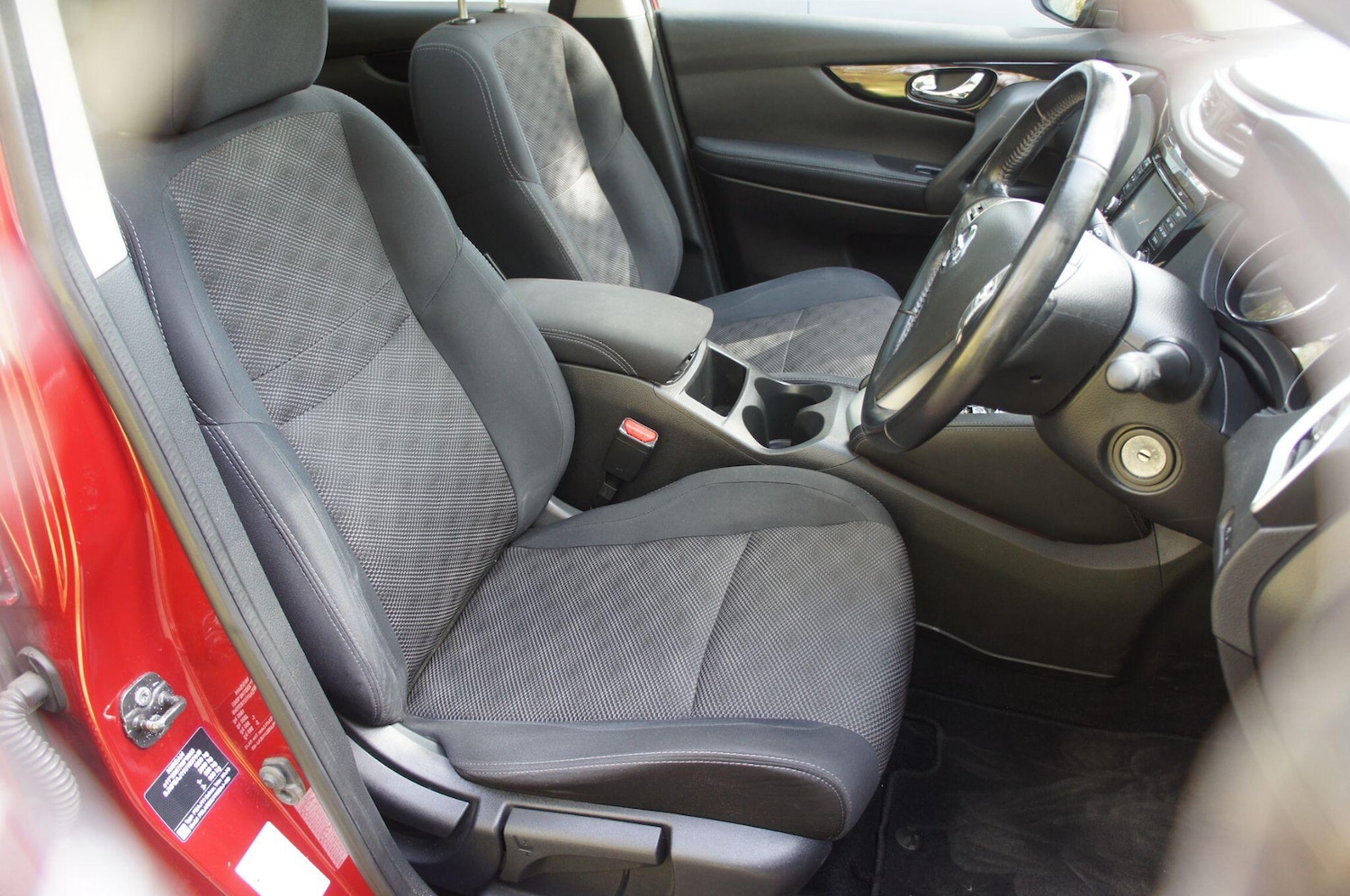 Used Nissan Qashqai 2016 for sale - 78204869: Photo 8