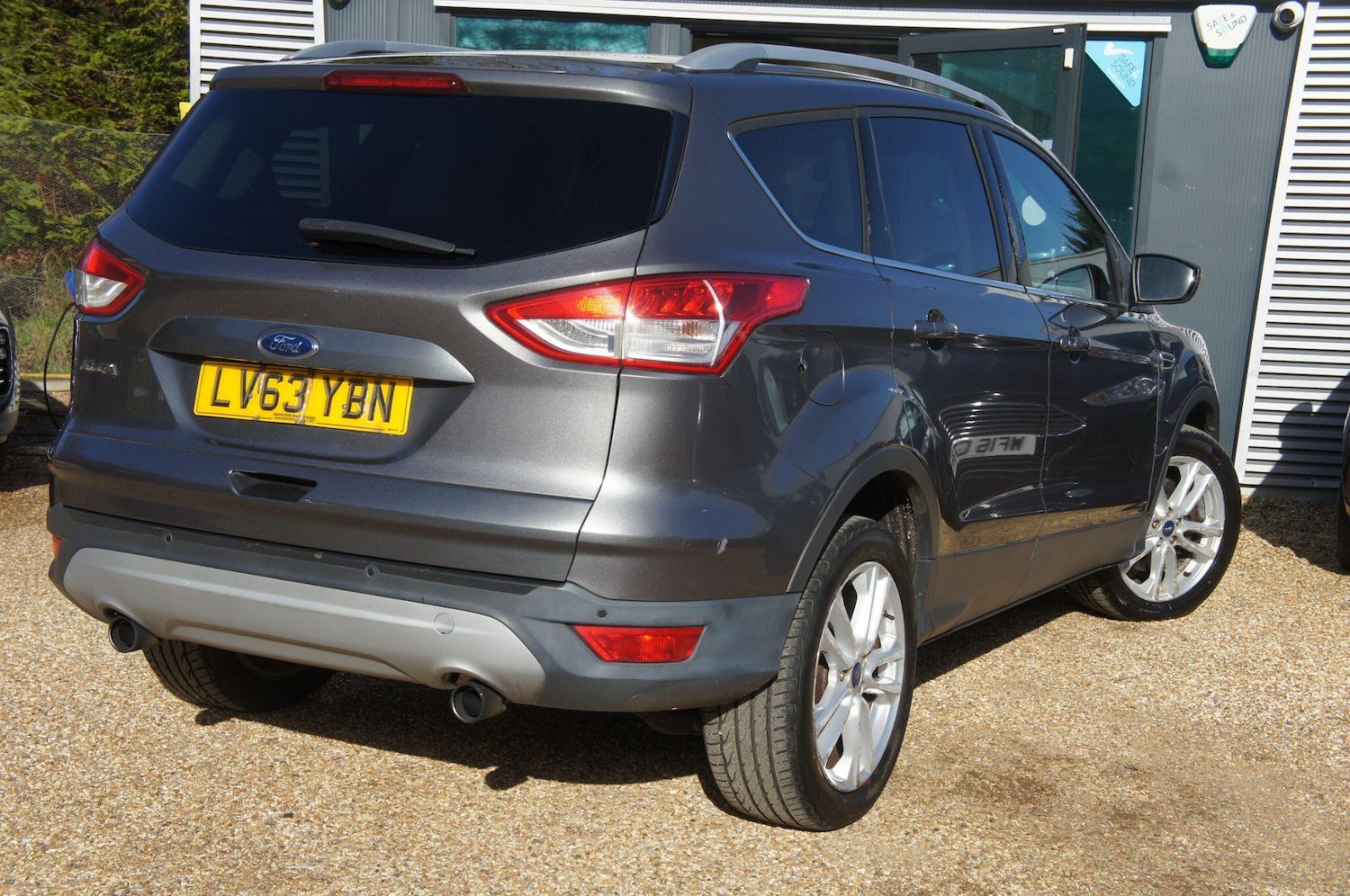Used Ford Kuga for sale - 77940527: Photo 4