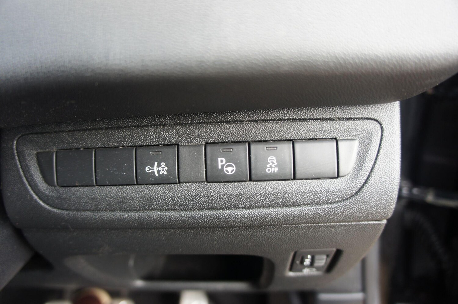 Used Peugeot 208 for sale - 77908454: Photo 13