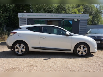 Used Renault Megane 2010 for sale - 79224710: Photo