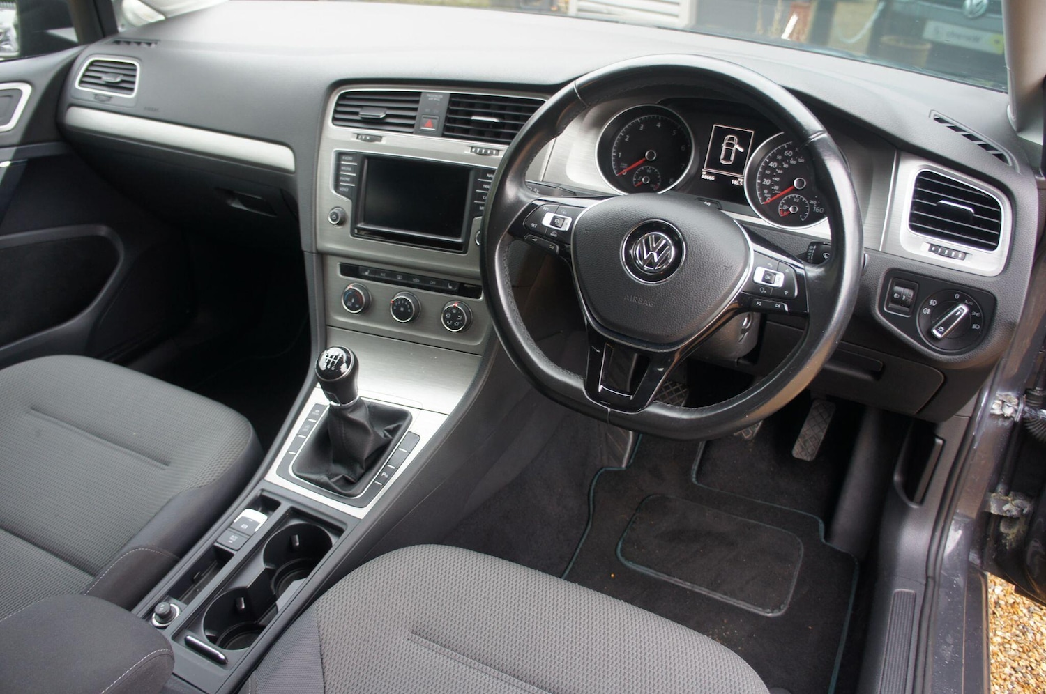 Used Volkswagen Golf for sale - 77683966: Photo 6