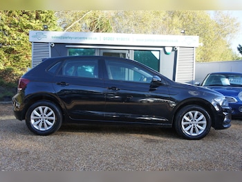Used Volkswagen Polo 2019 for sale - 77759436: Photo