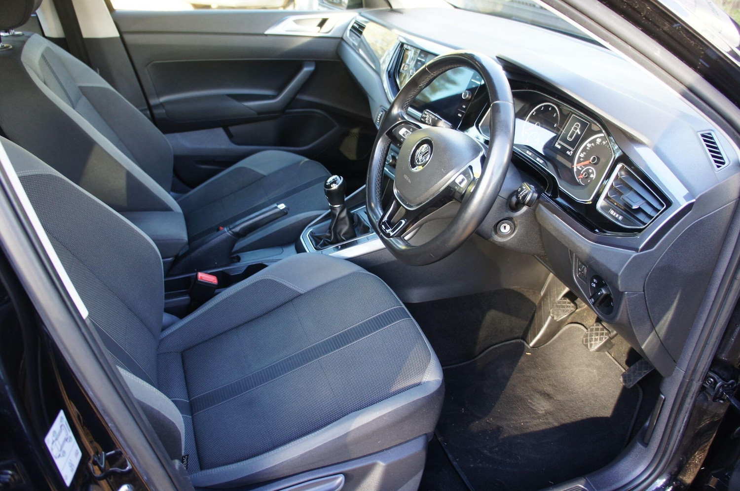 Used Volkswagen Polo 2019 for sale - 77759436: Photo 9