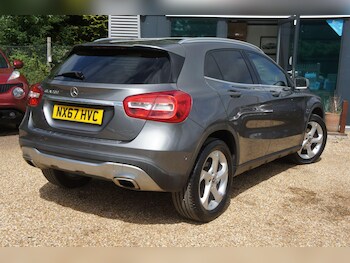 Used Mercedes-Benz GLA 2017 for sale - 78795851: Photo
