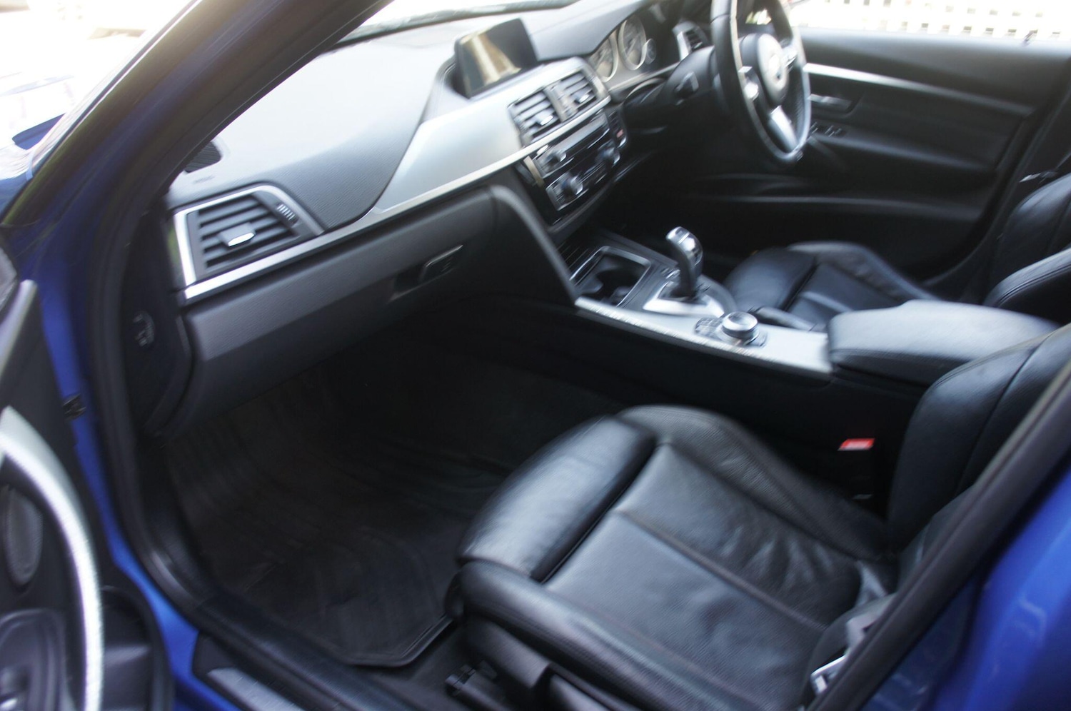 Used BMW 3 Series 2018 for sale - 77759431: Photo 11