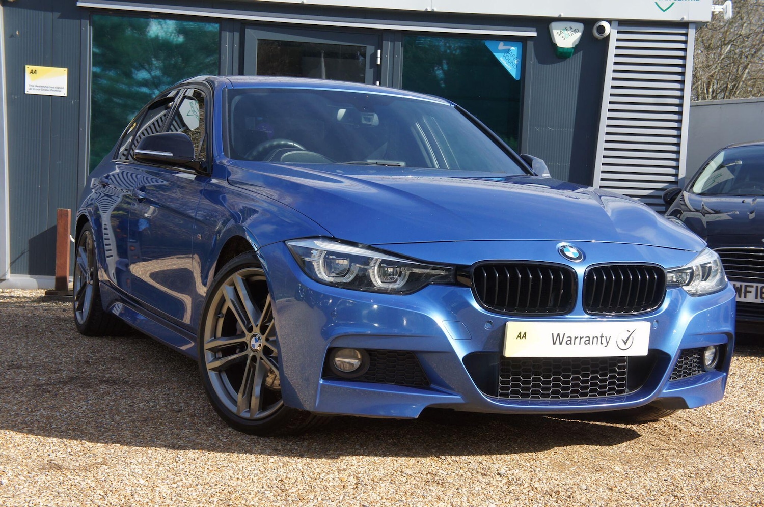 Used BMW 3 Series 2018 for sale - 77759431: Photo 2