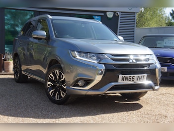 Used Mitsubishi Outlander 2016 for sale - 78348496: Photo