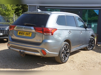 Used Mitsubishi Outlander 2016 for sale - 78348496: Photo
