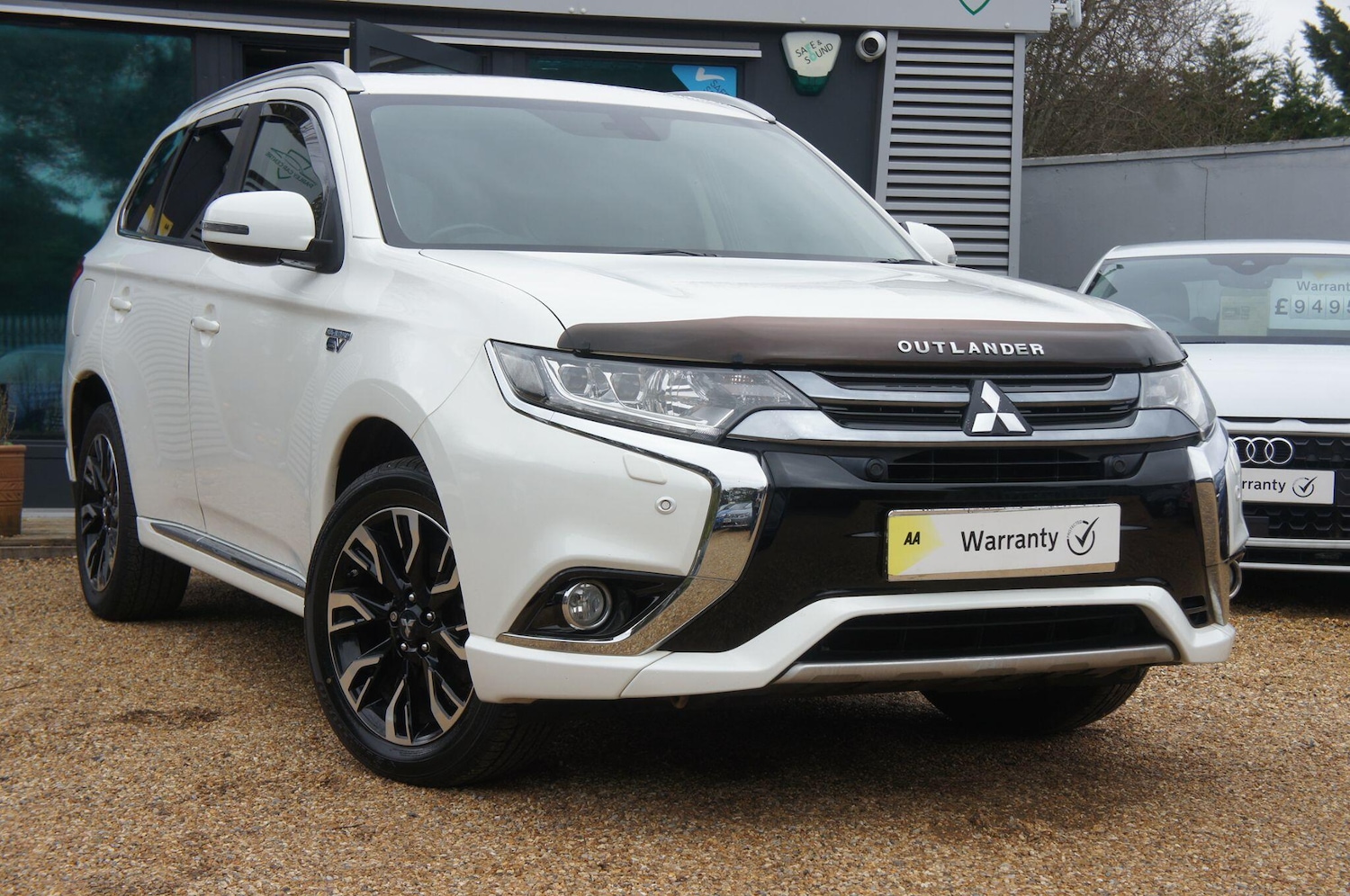 Used Mitsubishi Outlander for sale - 77683265: Photo 2