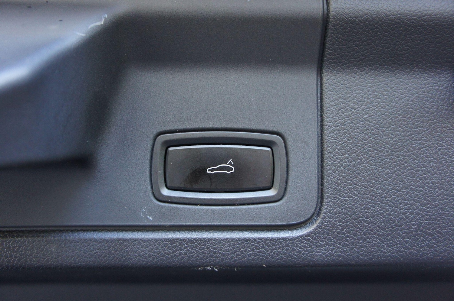 Used Porsche Panamera 2015 for sale - 77685227: Photo 25