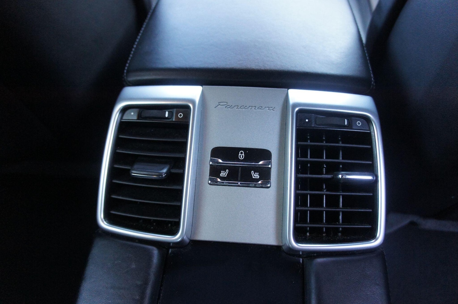 Used Porsche Panamera 2015 for sale - 77685227: Photo 26