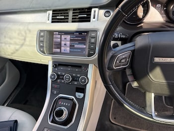 Used Land Rover Range Rover Evoque 2011 for sale - 76068675: Photo
