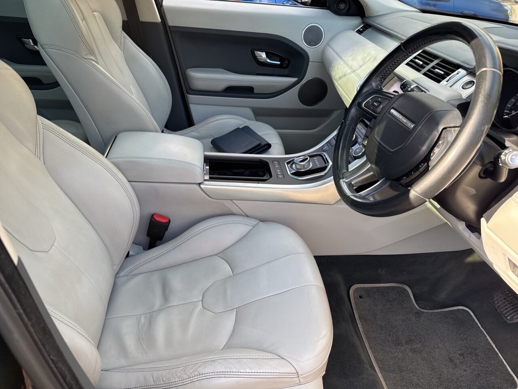 Used Land Rover Range Rover Evoque 2011 for sale - 76068675: Photo 8