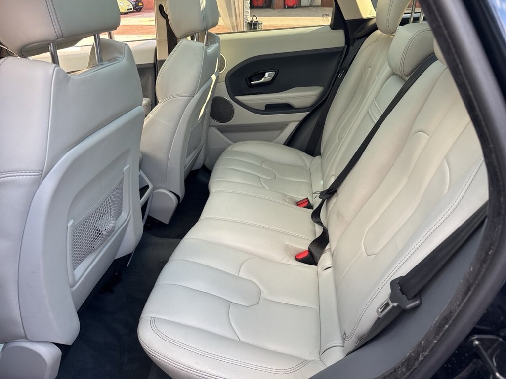 Used Land Rover Range Rover Evoque 2011 for sale - 76068675: Photo 9