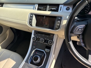 Used Land Rover Range Rover Evoque 2013 for sale - 76105605: Photo