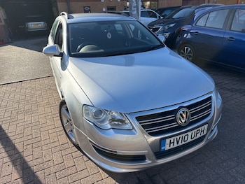 Used Volkswagen Passat 2010 for sale - 76202988: Photo