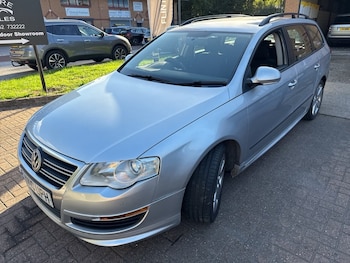Used Volkswagen Passat 2010 for sale - 76202988: Photo