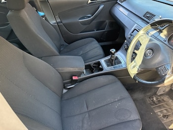 Used Volkswagen Passat 2010 for sale - 76202988: Photo
