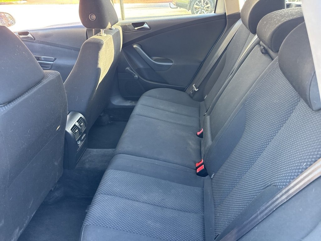 Used Volkswagen Passat 2010 for sale - 76202988: Photo 6