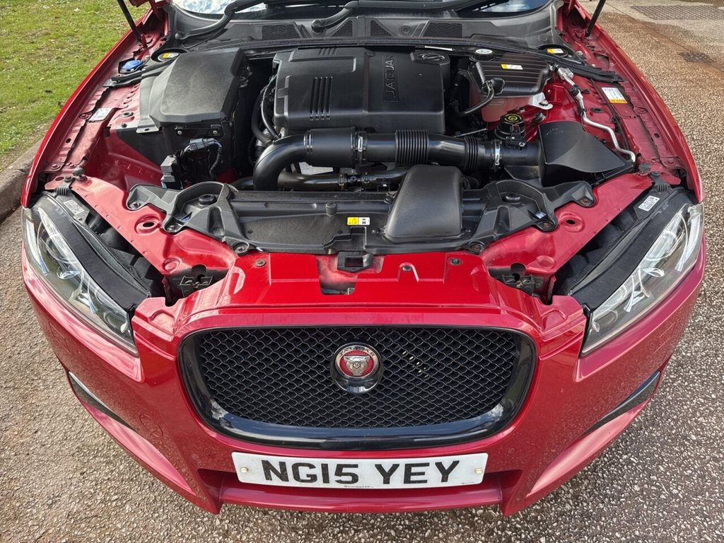 Used Jaguar XF 2015 for sale - 76056732: Photo 9