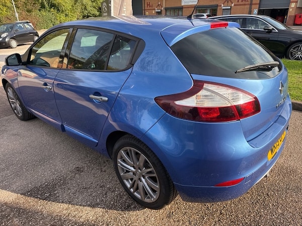 Used Renault Megane 2015 for sale - 76236032: Photo 4