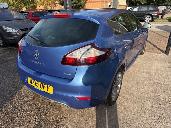 Used Renault Megane 2015 for sale - 76236032: Photo 8