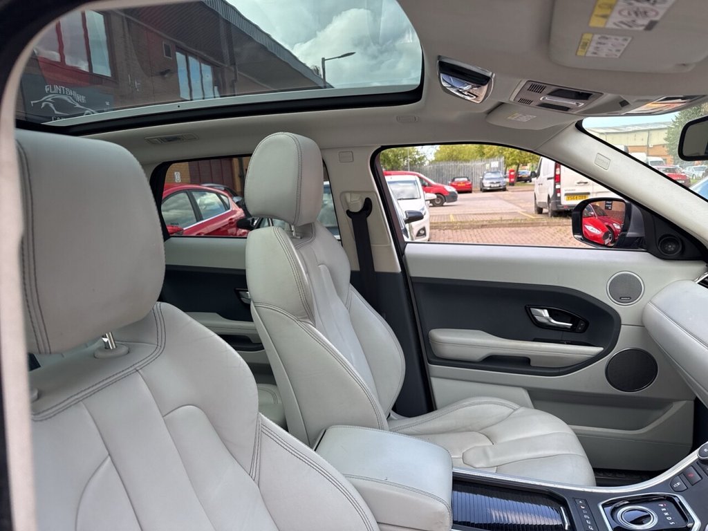 Used Land Rover Range Rover Evoque 2011 for sale - 75986387: Photo 7