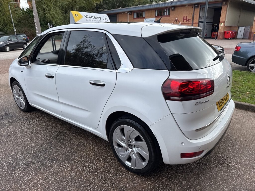Used Citroen C4 Picasso 2015 for sale - 76203480: Photo 4