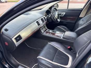 Used Jaguar XF 2015 for sale - 73807028: Photo